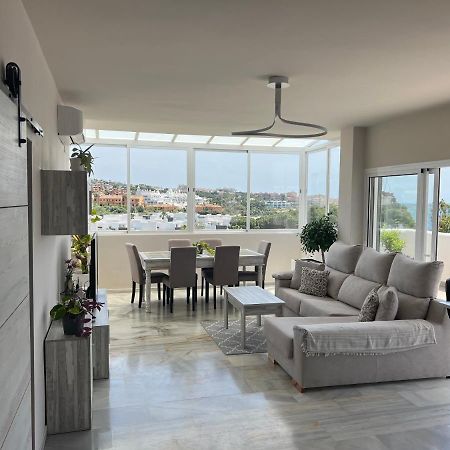 On The Beach - Penthouse On The Mediterranean Estepona Eksteriør bilde