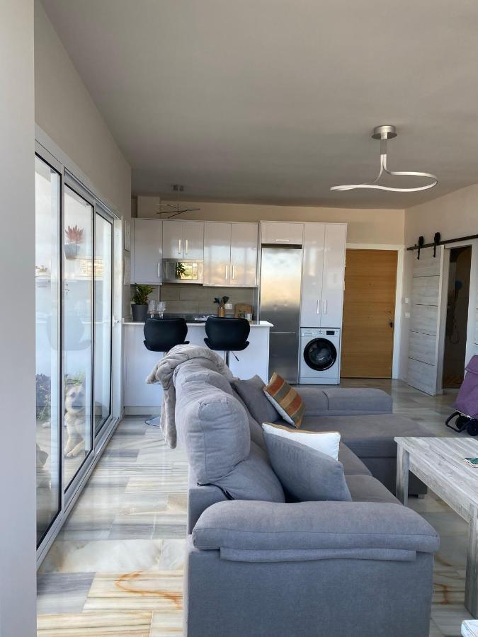 On The Beach - Penthouse On The Mediterranean Estepona Eksteriør bilde