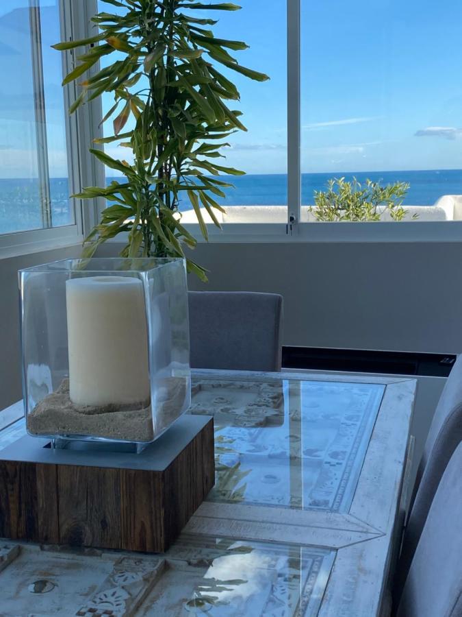 On The Beach - Penthouse On The Mediterranean Estepona Eksteriør bilde