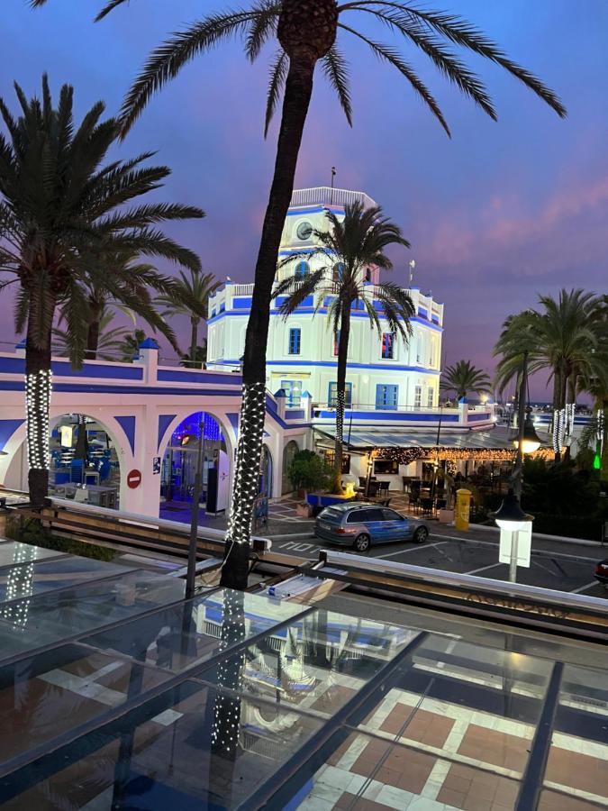 On The Beach - Penthouse On The Mediterranean Estepona Eksteriør bilde
